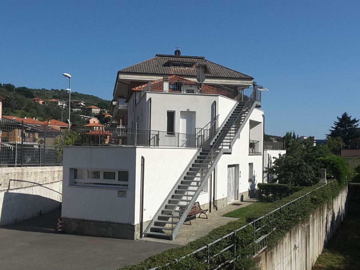 Bed & Breakfast 4U Parcheggio Interno Chiavari Exterior foto