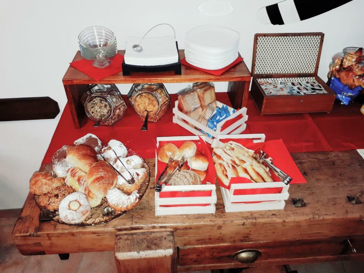 Bed & Breakfast 4U Parcheggio Interno Chiavari Exterior foto